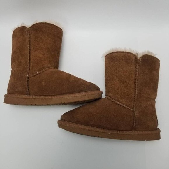 Tamarac Winter Boots Sonika Button Suede Shearling Lambs Wool Linning Size 7 M - Picture 9 of 12